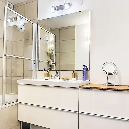 Privee - La Framboise *